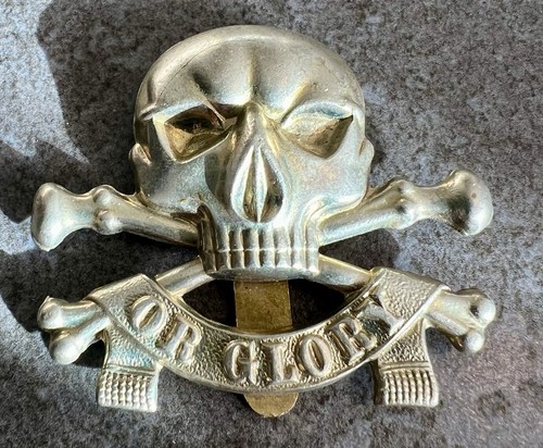 Military badge 17th 21st - /,